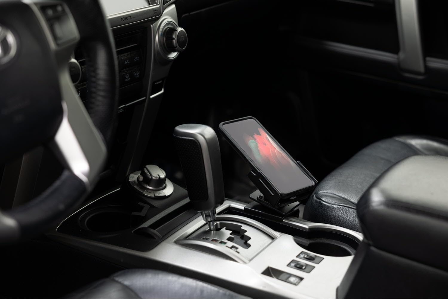 Scosche PC834492 ProClip – Soporte de consola compatible con SUV Toyota 4Runner 2010-2023 (solo base de montaje)