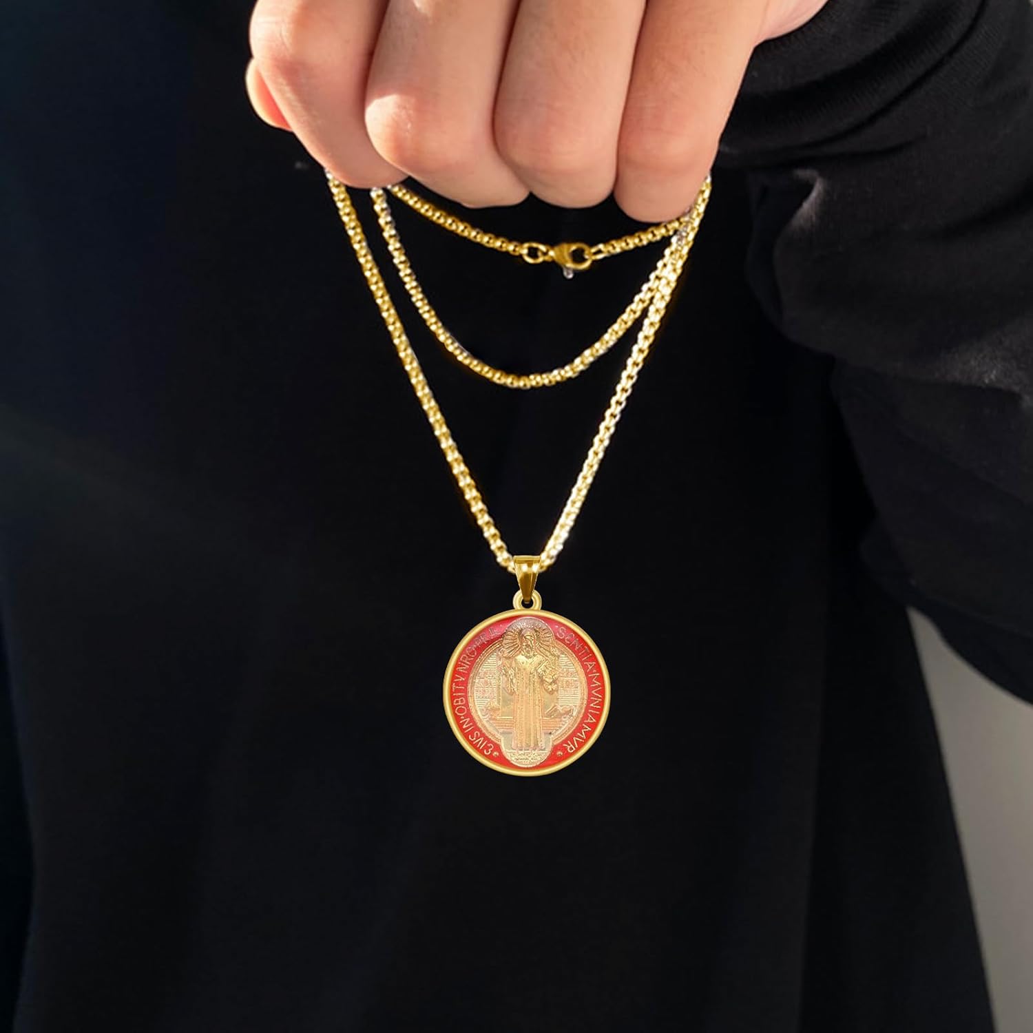 YionZian 10 dijes coloridos esmaltados de la medalla de Jesús Cruz de San Benito, colgantes de aleación para bricolaje, regalos religiosos,