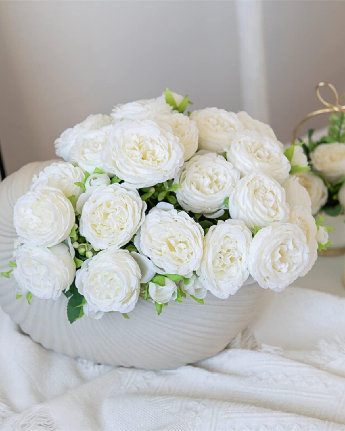ASTRYAS Flores artificiales blancas, 3 piezas de centros de mesa de peonía falsas para decoración, peonías de seda, ramo de novia de boda para