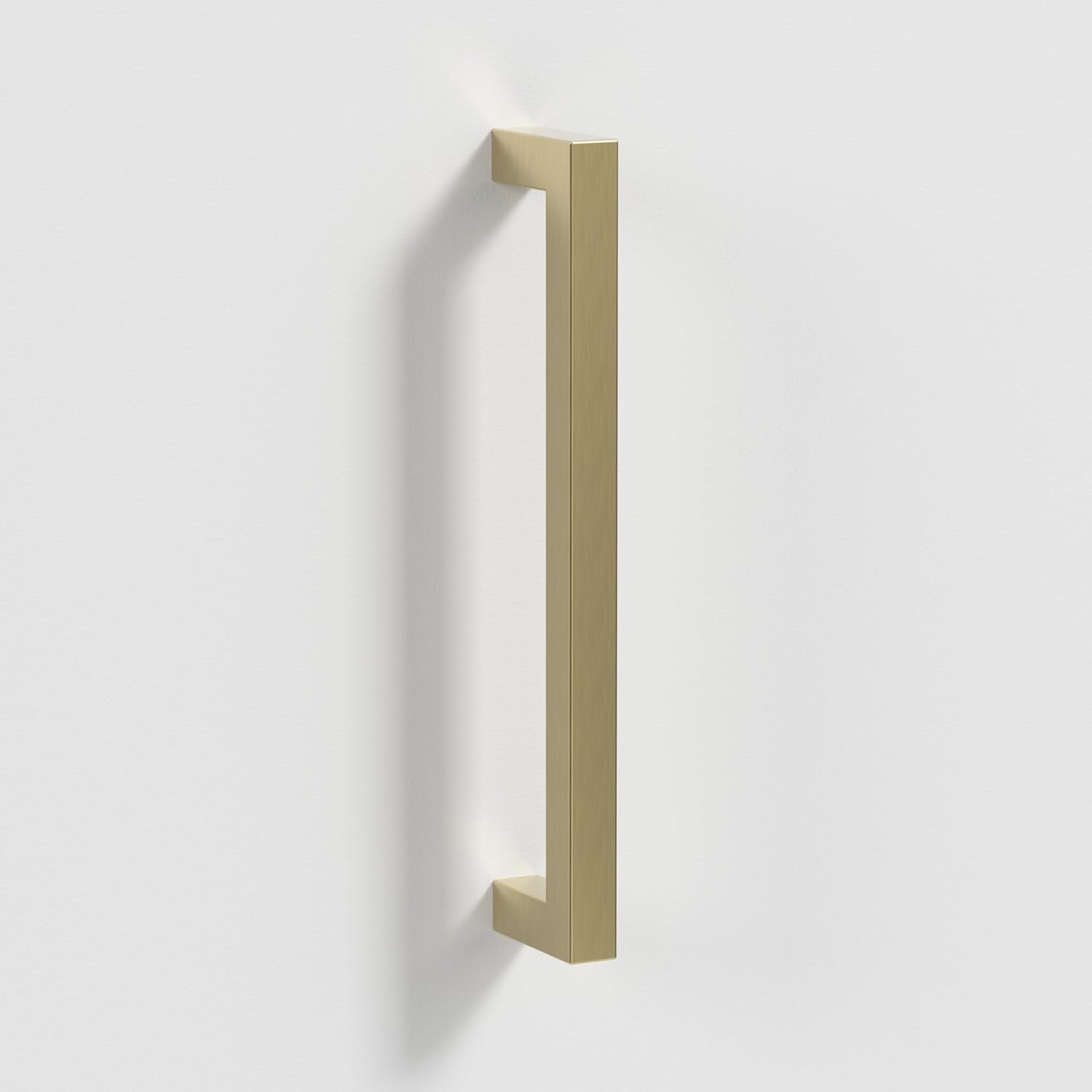 Bush Business Furniture Hampton Heights – Armario alto y estrecho con puerta y estantes  Almacenamiento para espacio de trabajo de oficina en casa,
