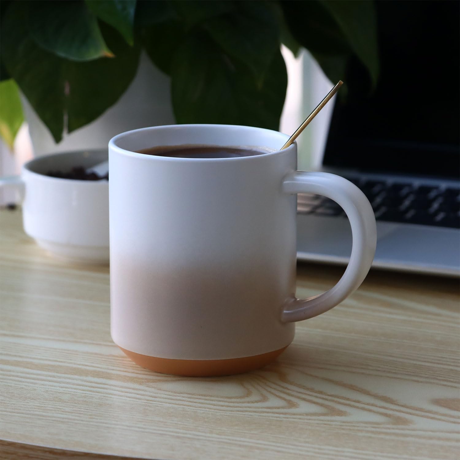 Taza de café grande de 18 onzas, taza de cerámica con asa, apta para microondas, regalo para familiares, amigos y parejas, color blanco