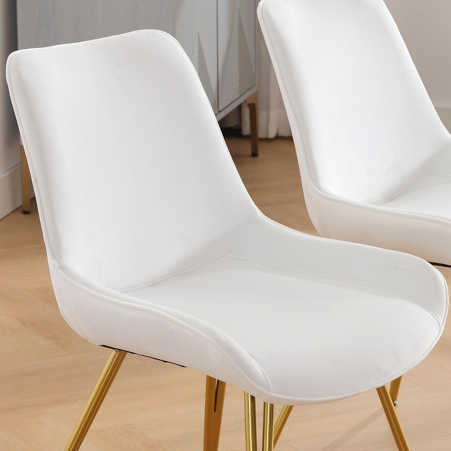DUOMAY Juego de 2 sillas de comedor modernas, de terciopelo, tapizadas, sin brazos, sillas de sala de espera con patas de metal dorado para cocina,