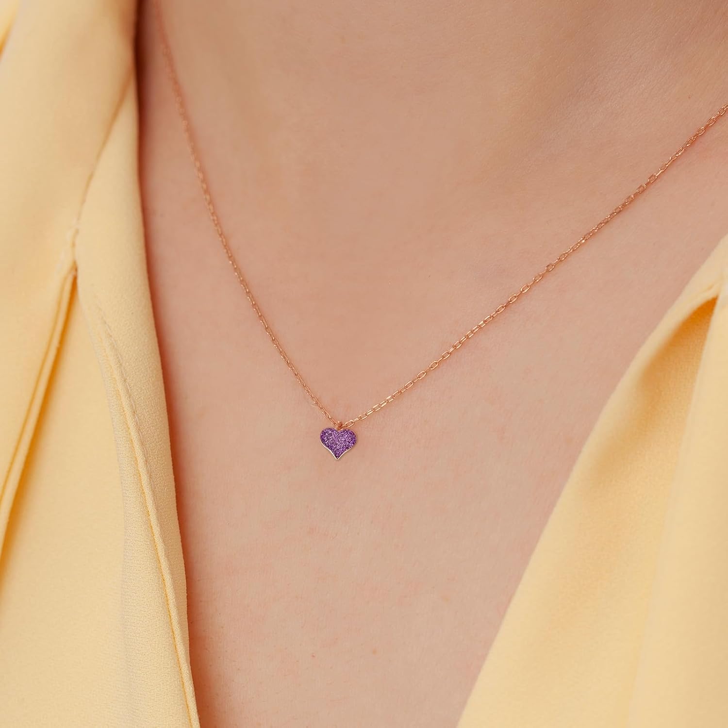 PATIKIL Dije de corazón, 30 piezas de mini dije de corazón encantador de resina a granel, hermoso diseñador lindo para hacer joyas, pulseras,