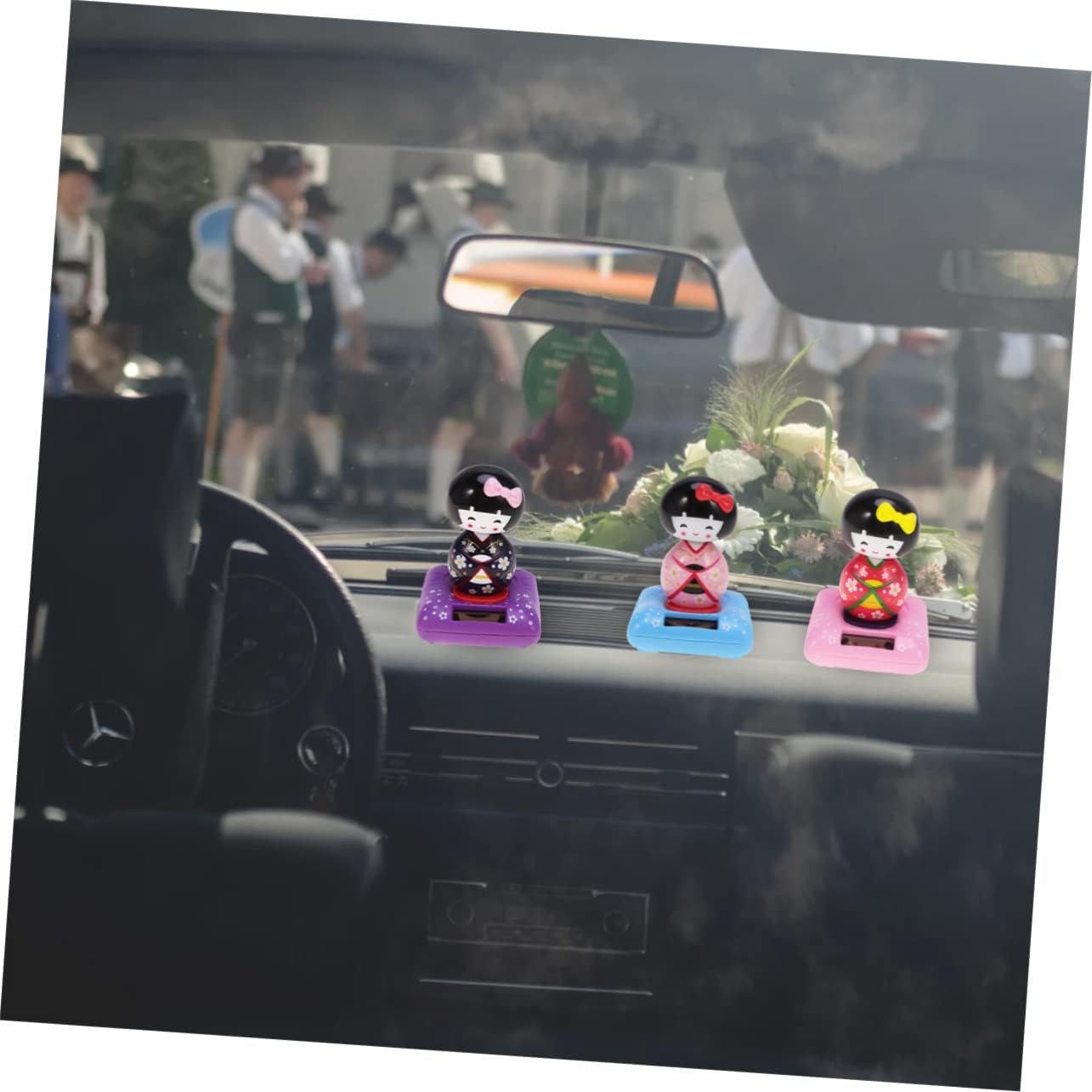 NOLITOY Juguetes de baile de coche con energía solar, kimono, muñeca sacudida, juguete de coche, quimono solar, muñequera, cabezas de burbujas,
