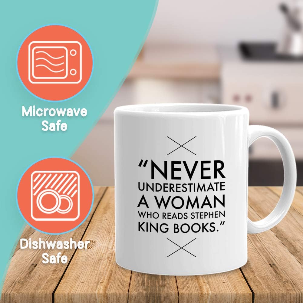 Taza de café Reader de 11 onzas, Never Underestimate A Women Who Reads Horror Novel Book Lovers King, regalo para lector de ratones de biblioteca