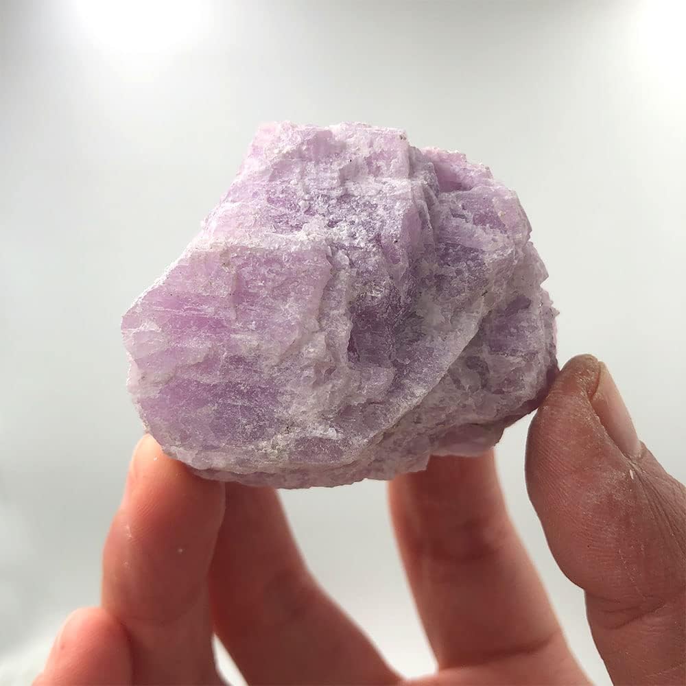 HXSCOO 1 pieza de piedra de kunzita de espodumene púrpura crudo natural al azar de cuarzo para sanación Reiki decoración del hogar, piedras