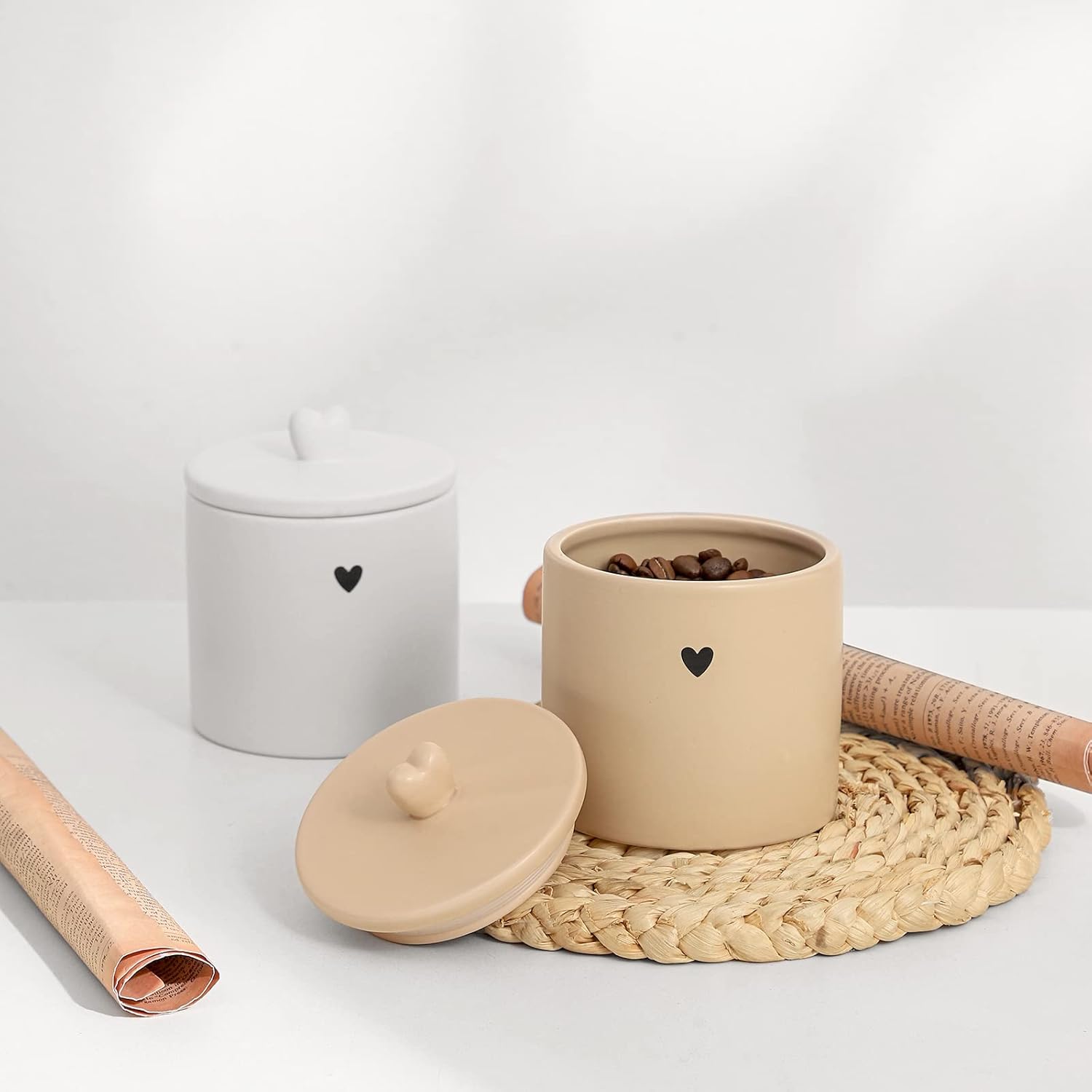Paquete de 2 tarros de cerámica con tapas para boticario Qtip para decoración de baño, para bolas de algodón, hisopo de algodón, almohadilla de