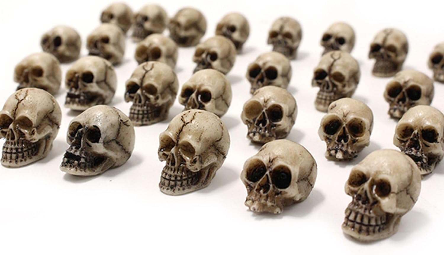 40 piezas de resina, calavera, mini figuritas de calavera para decoración del hogar y paisajismo de jardines hechos a mano de resina adornos de