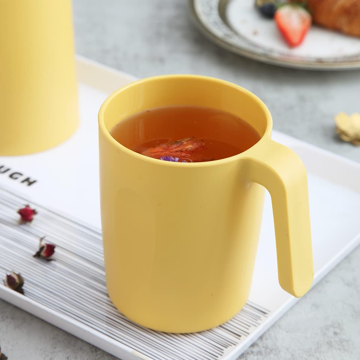 Kyraton Juego de tazas de plástico de 8 piezas, irrompibles y reutilizables, ligeras, de viaje, tazas de café, tazas de expreso, fáciles de