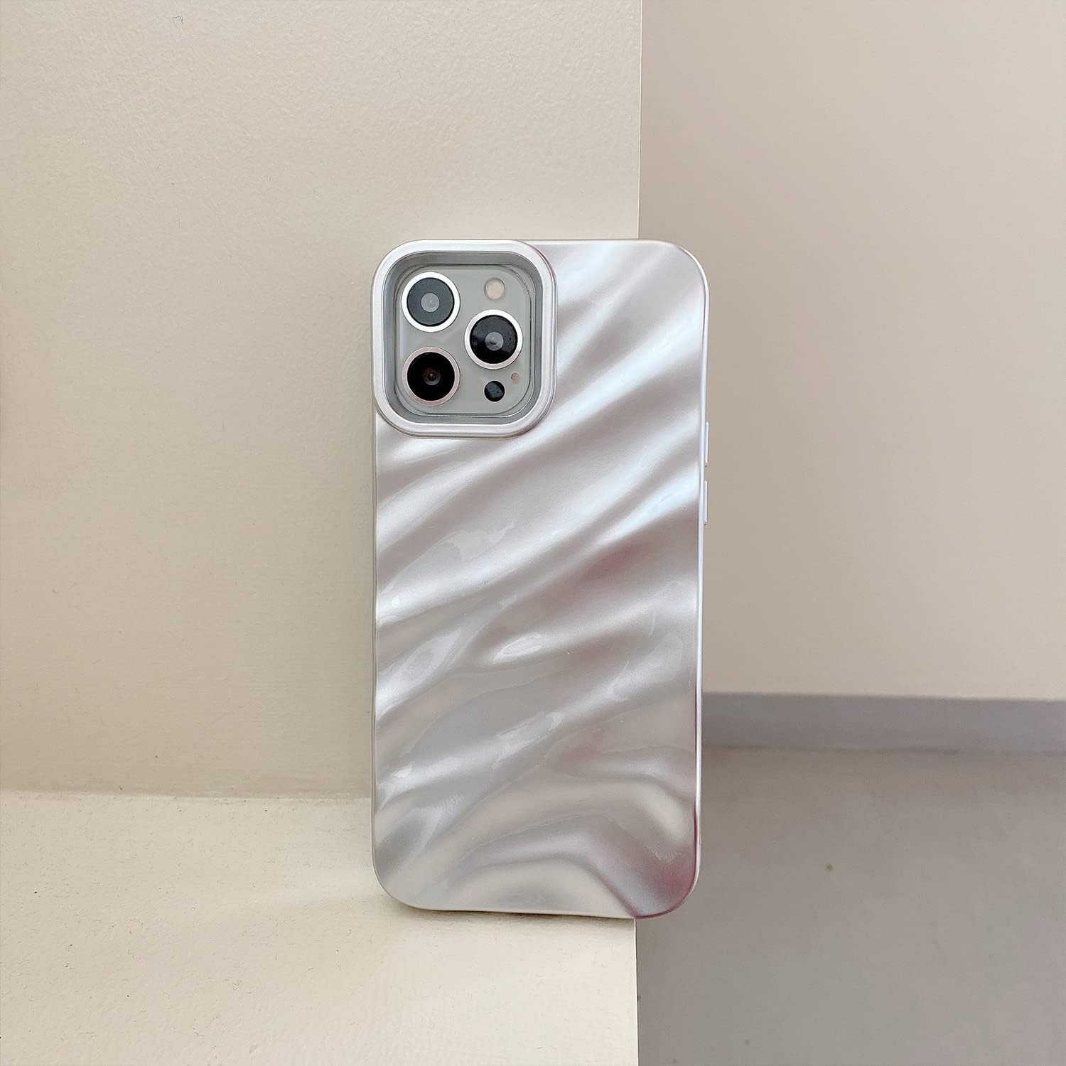Sayoaho Funda con patrón de ondas de agua compatible con iPhone 12iPhone 12 Pro, bonita funda de lujo con forma de onda para mujeres y hombres,