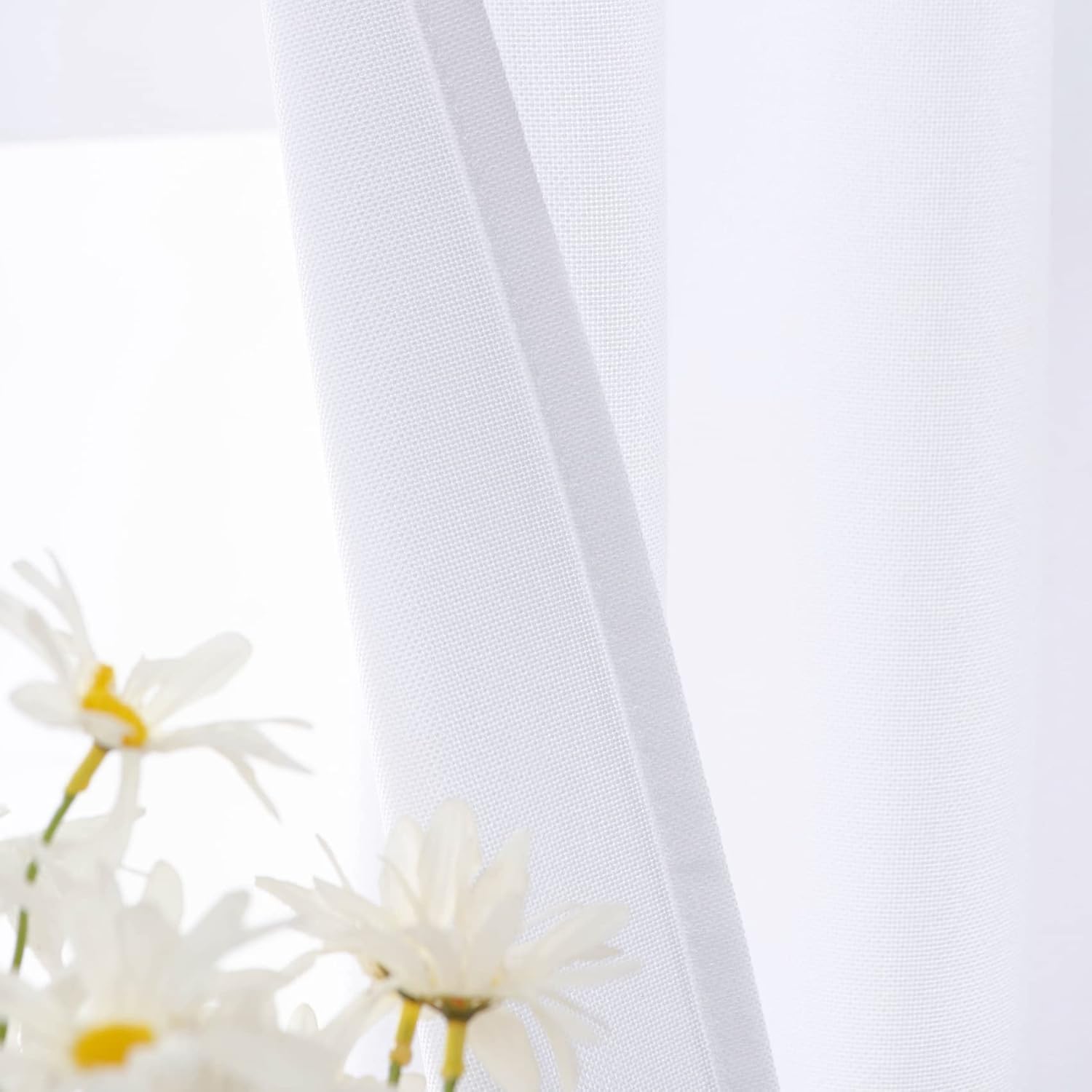 UPOPO Cortinas blancas para cocina sobre el fregadero, 36 pulgadas de largo, lino texturizado, cortinas cortas para baño, privacidad pequeña, mini
