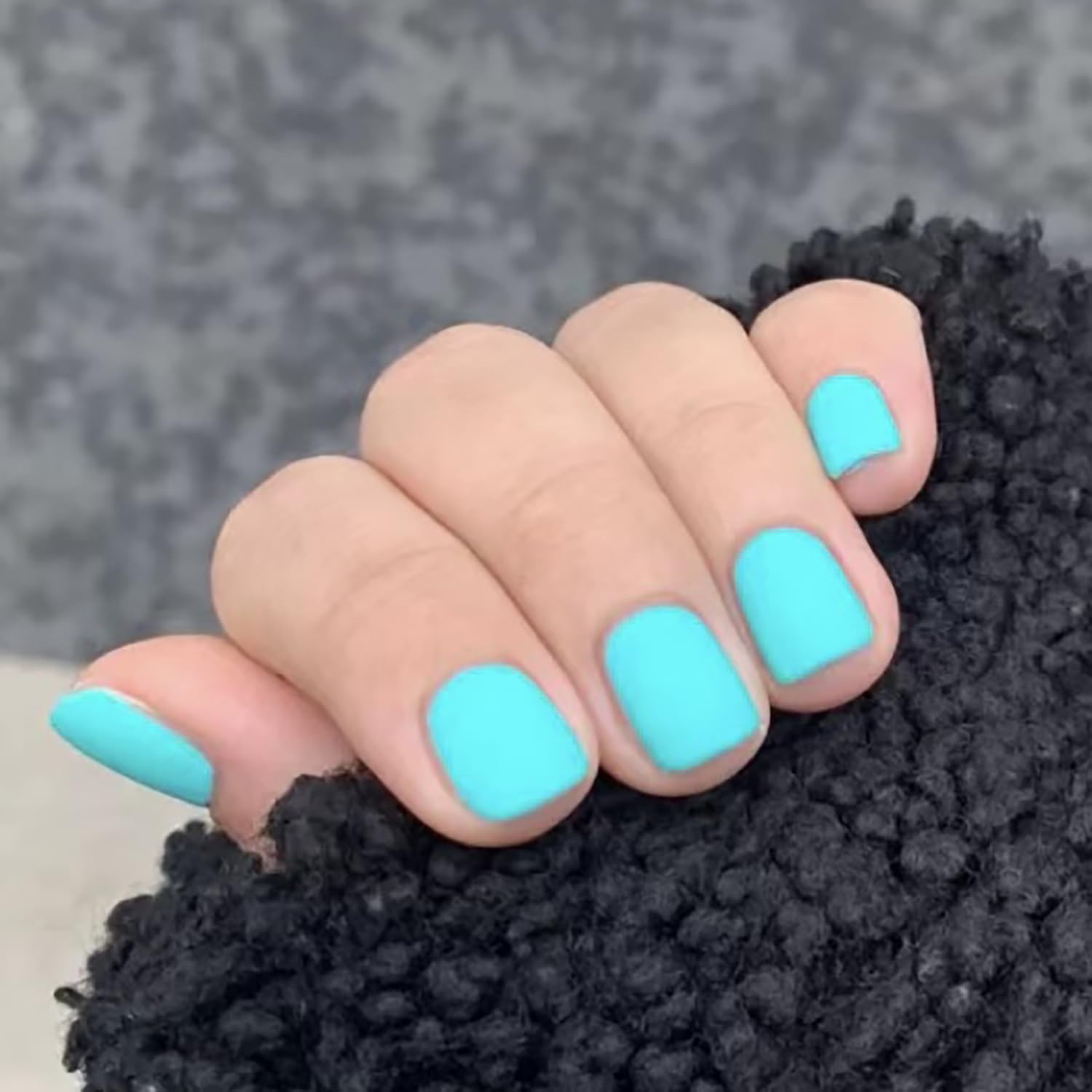 Uñas postizas cortas de forma cuadrada, uñas acrílicas azules, uñas acrílicas de color puro, cobertura completa, lindas uñas postizas artificiales