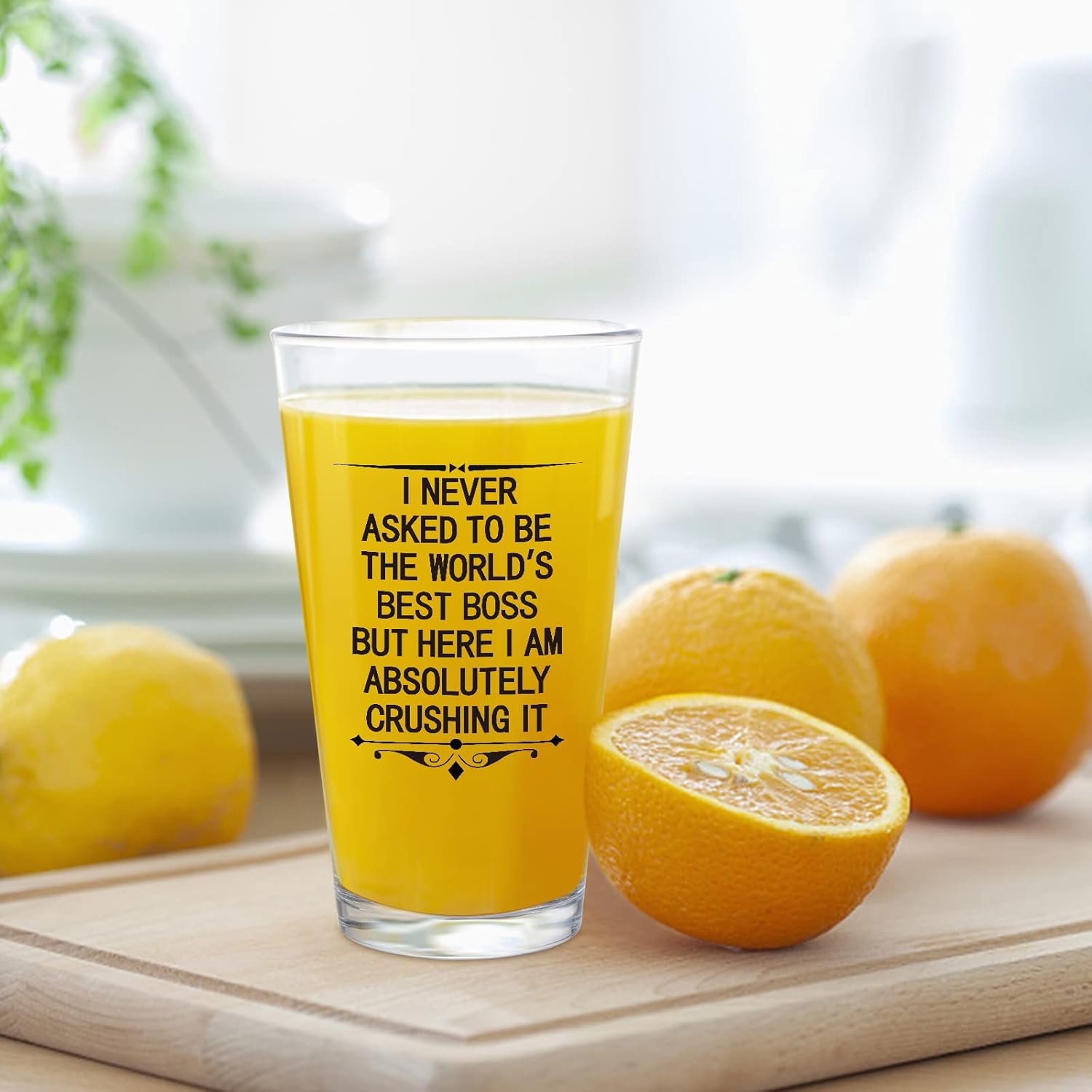DAZLUTE Vaso de cerveza con texto en inglés “I Never Asked to Be the World’s Best Boss Bever”, divertida idea de regalo para jefe, director,