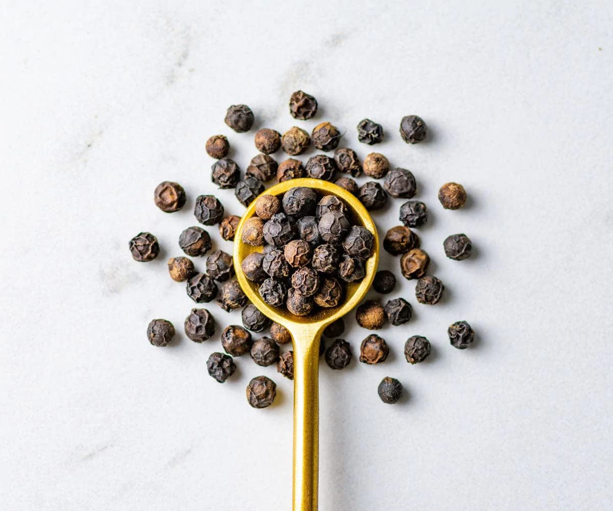 Savory Spice Black Malabar Peppercorns, granos de pimienta Malabar enteros para repuestos de molinillo  Pimienta negra audaz de la costa de Malabar