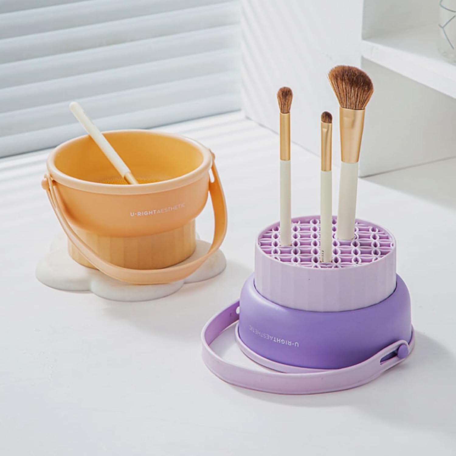 Cuenco limpiador de brochas de maquillaje de silicona, tapete de limpieza de brochas de cosméticos 2 en 1 y soporte de secado de brochas de