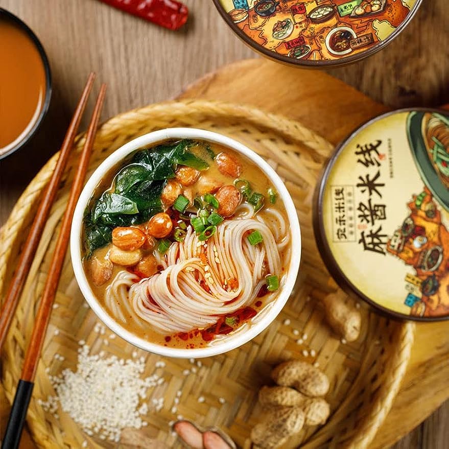 Nanyang Fideos de salsa de sésamo, fideos de henan, fideos de embalaje en barrica, sopa de fideos ramen de sabor picante y caliente, desayuno rápido