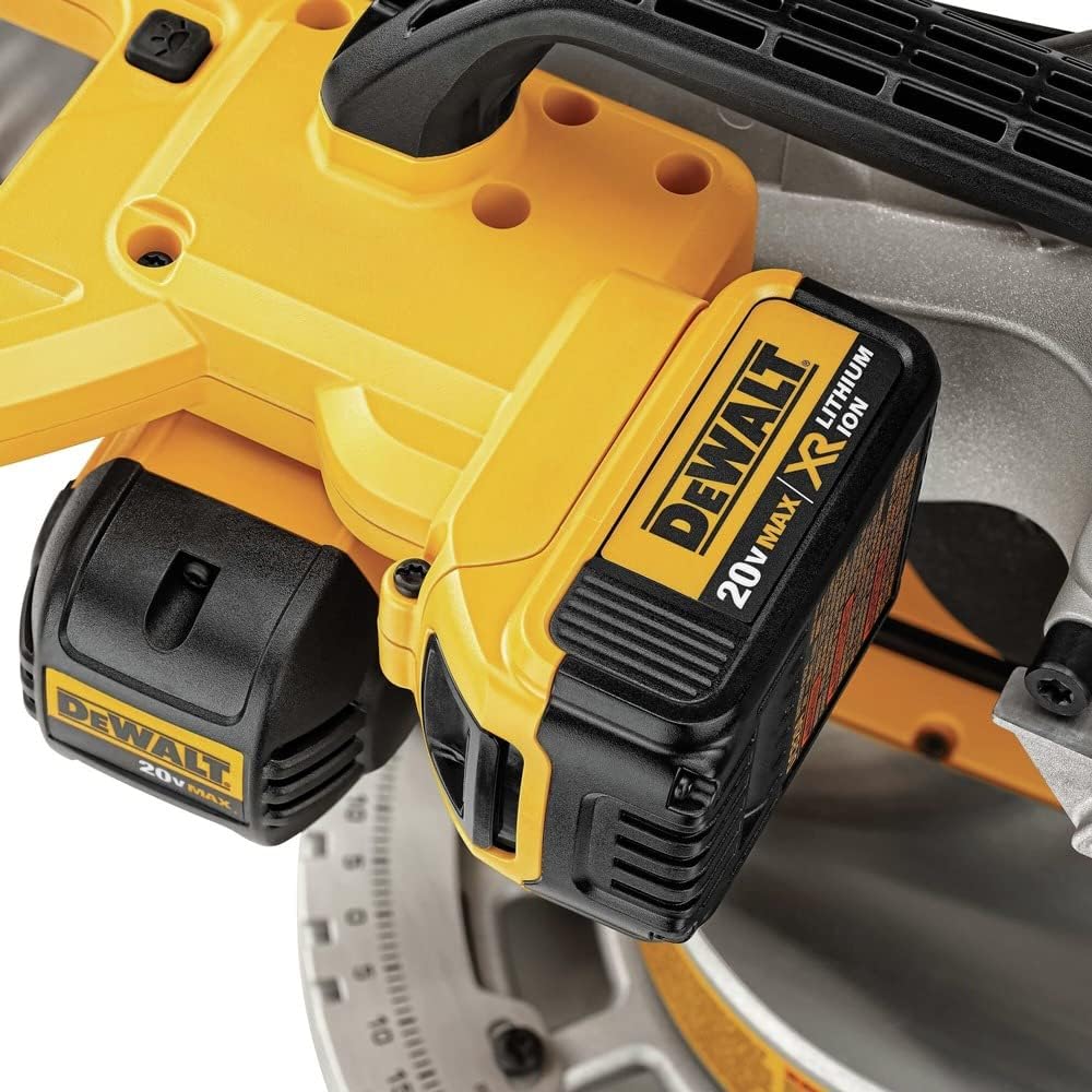 Dewalt DCS361M1-DCB204-2-BNDL 20V MAX XR Kit de sierra ingletadora deslizante inalámbrica de iones de litio cepillado de 7-14 pulgadas con paquete