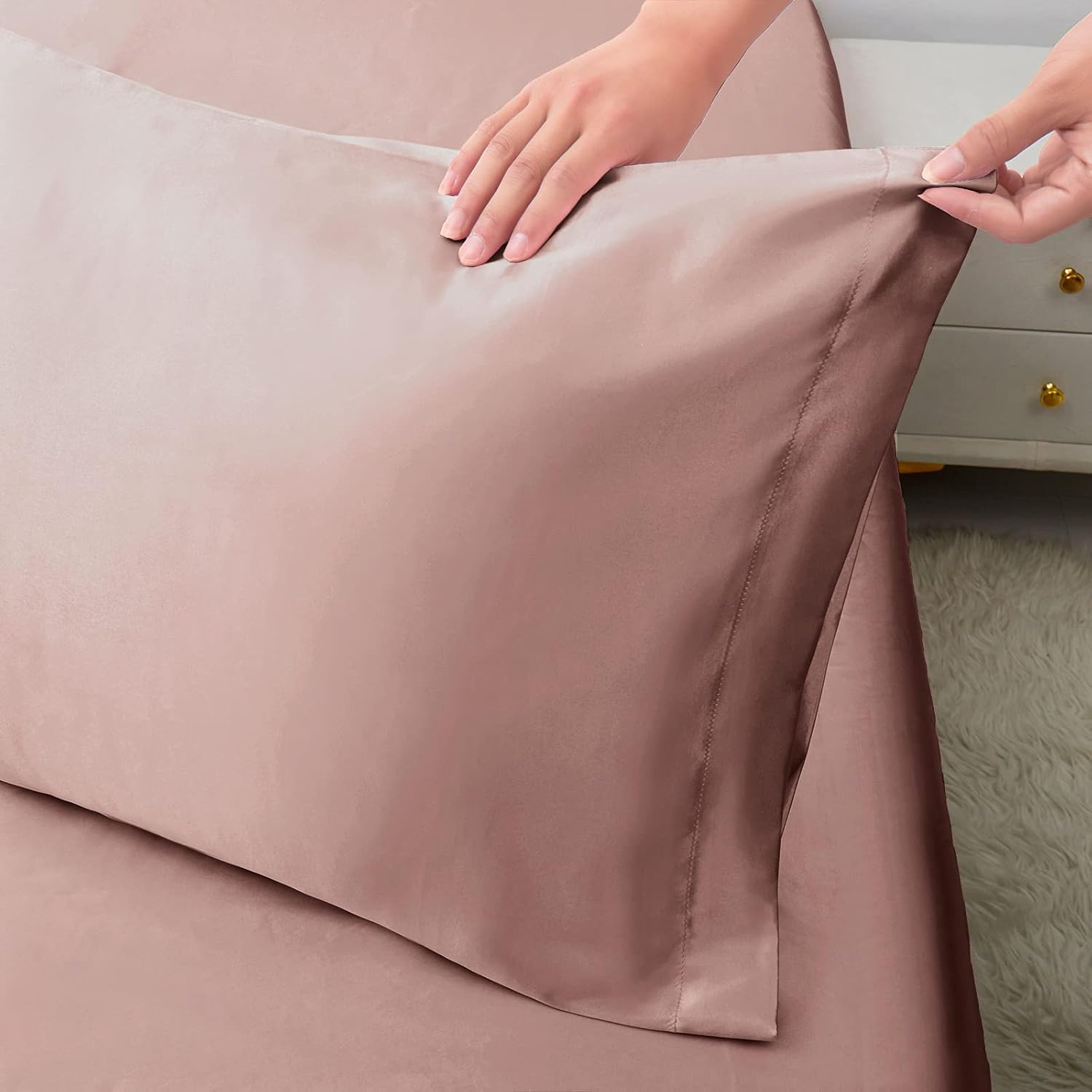 Ersmak Juego de 2 fundas de almohada de satén tamaño Queen, ultra suaves y sedosas para cabello y piel, resistentes a las arrugas a la decoloración