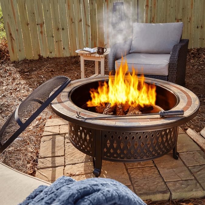 Sunjoy Pozo de fuego de 40 pulgadas para exterior, patio al aire libre, mesa redonda de leña con pantalla de chispas de malla y póquer de fuego