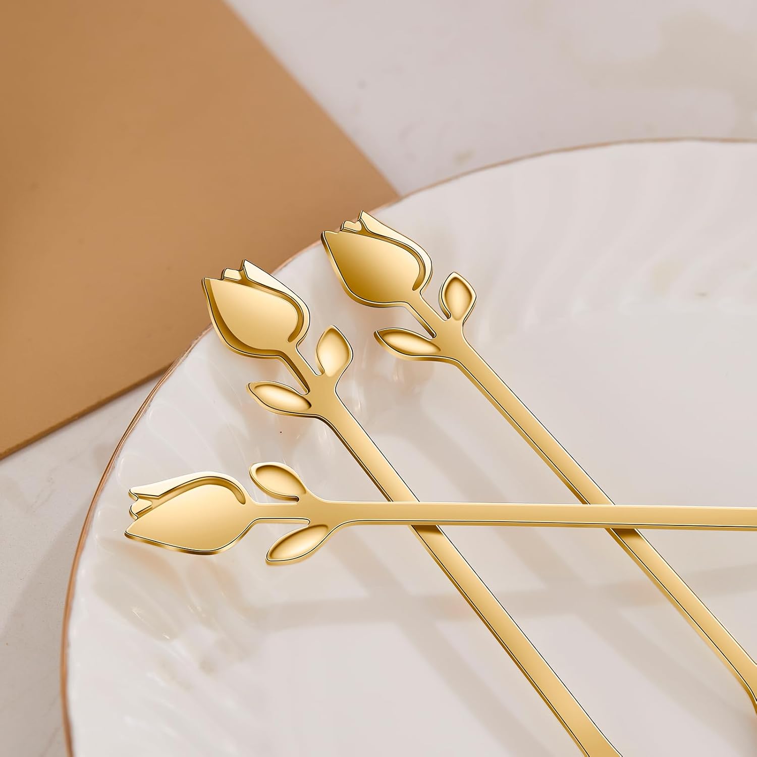 Cucharas de café pequeñas con mango de tulipán de 6 pulgadas, juego de 12 cucharaditas doradas de acero inoxidable, cucharas de postre elegantes y