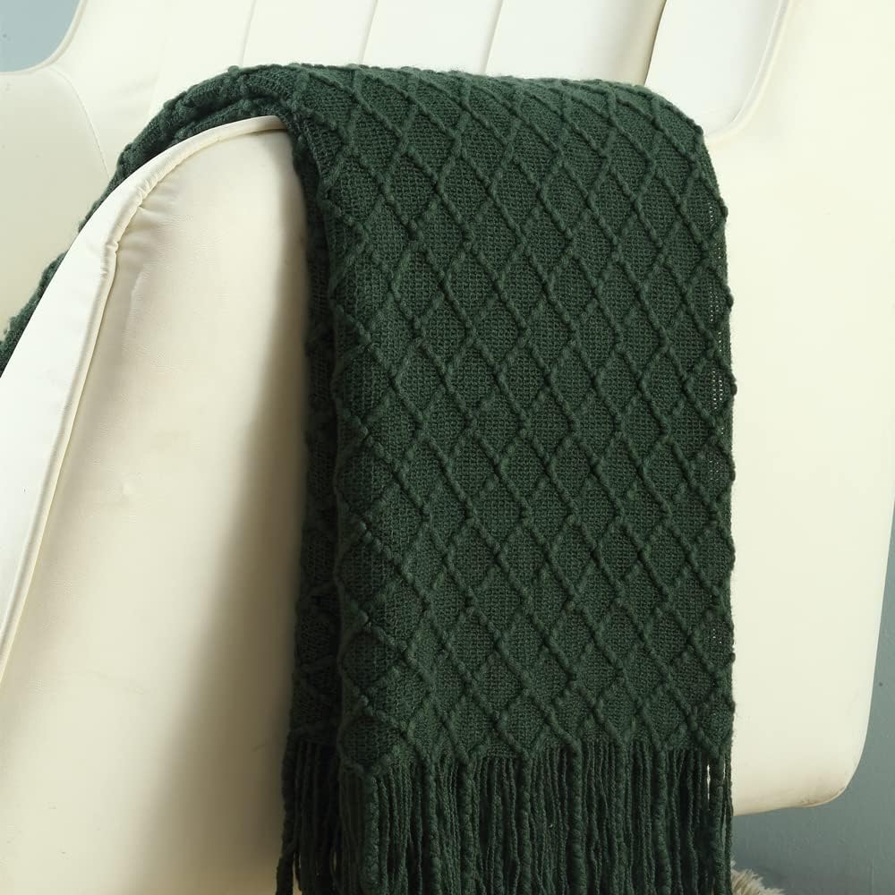 CREVENT Manta decorativa de punto para sofá, silla, cama, suave, cálida, acogedora, ligera, para primavera y verano (50 x 60 pulgadas, verde bosque)