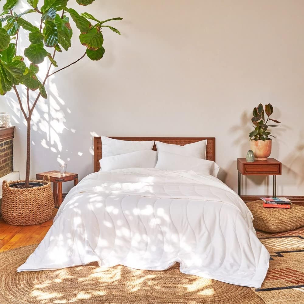 Buffy Breeze Comforter – Edredón suave 100% eucalipto lyocell, fresco, ligero, relleno de edredón de verano con pestañas en las esquinas (tamaño