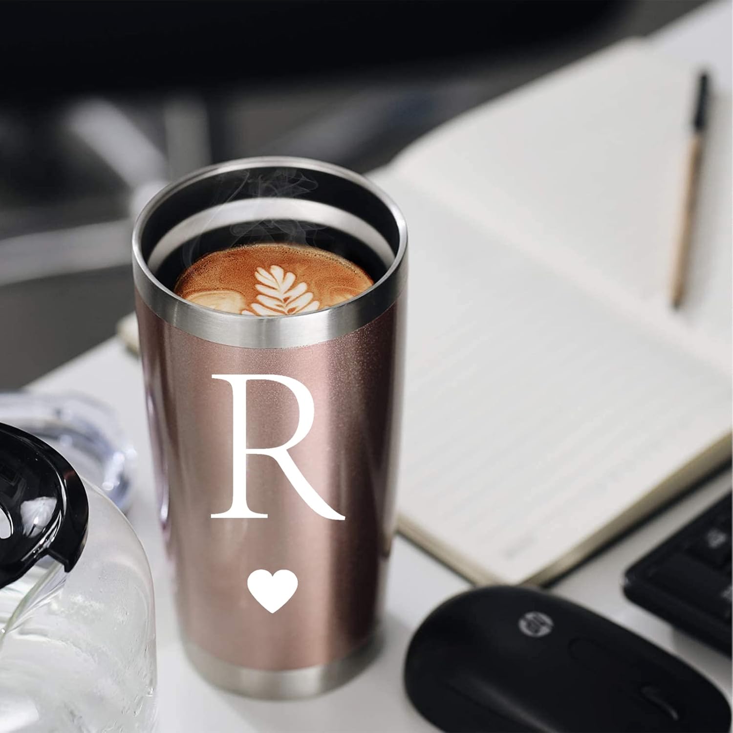 Calltoge Regalos iniciales personalizados, vaso de viaje de acero inoxidable de 20 onzas, taza insultada de oro rosa, regalo de boda, dama de honor,