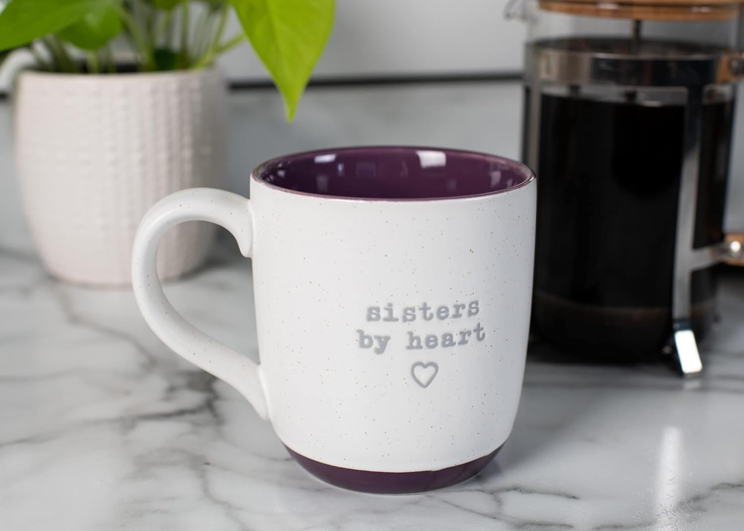 Elanze Designs Sisters By Heart – Taza de café de cerámica de 13 onzas, color morado moteado