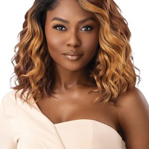 Outre Peluca de encaje frontal – Línea capilar fundida – Lexanne (1B) Outre Peluca de encaje frontal – Línea capilar fundida – Lexanne (1B)