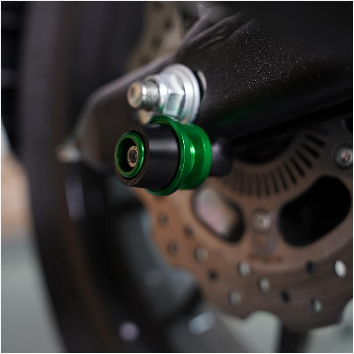 LCCDZ Compatible con Kawasaki Z900 Z 900 2017-2021 2022, accesorios de motocicleta, carretes de basculante CNC, tornillos de soporte deslizante de