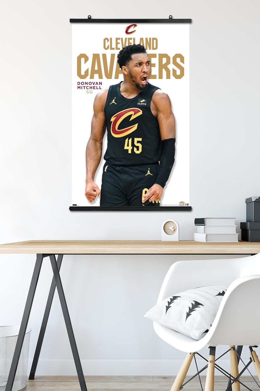 Trends International NBA Cleveland Cavaliers – Póster de pared de la serie 23 de Donovan Mitchell