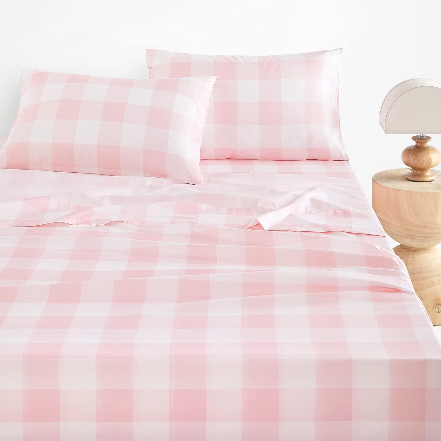 Wake In Cloud – Sábanas de cama tamaño King, juego de sábanas encimeras bajeras de 4 piezas, bolsillo profundo, lindo rosa rubor blanco a cuadros