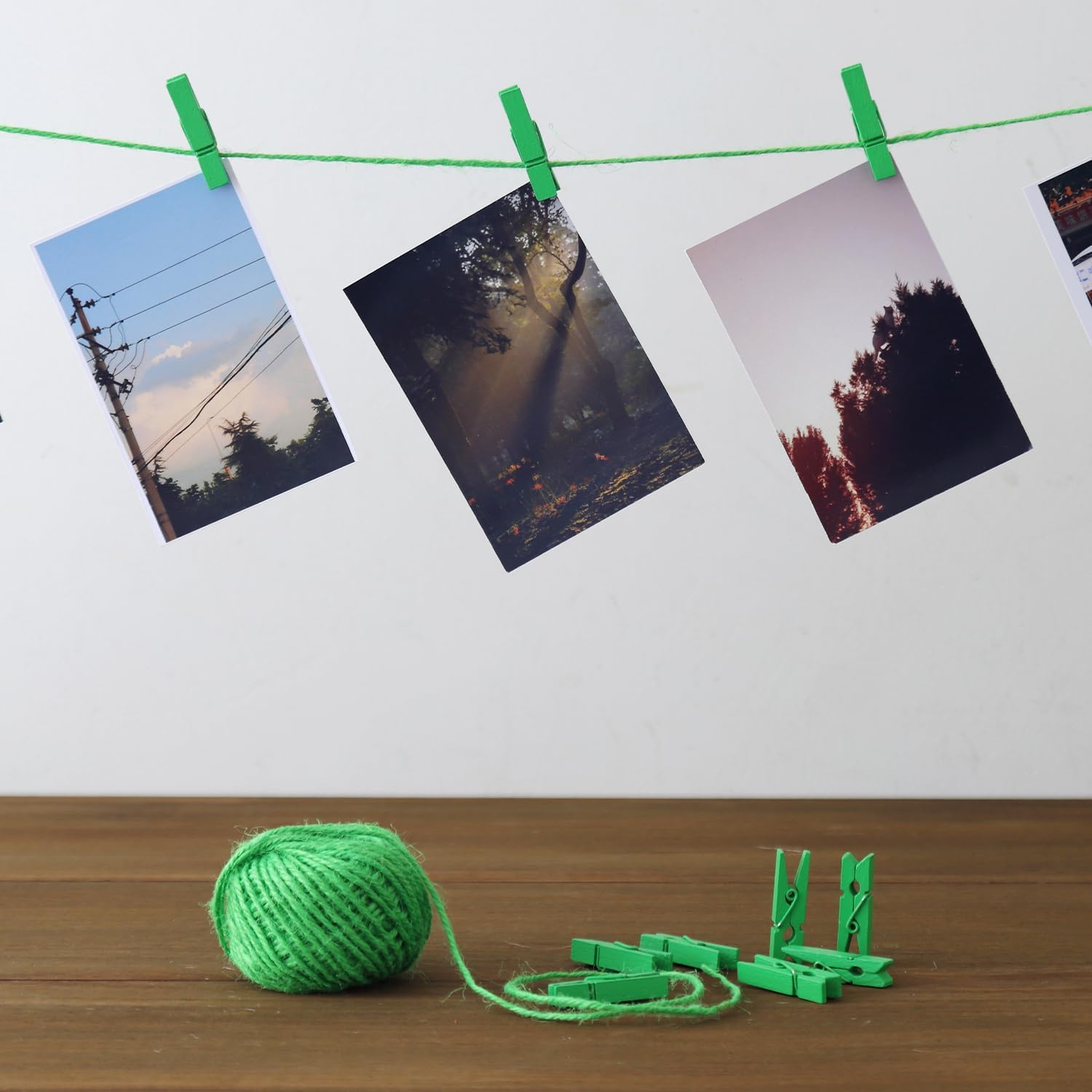HSTECH 100 pinzas de madera natural verde y cordel de yute de 82 pies, alfileres para ropa de bebé, clips de fotos para manualidades para el hogar,