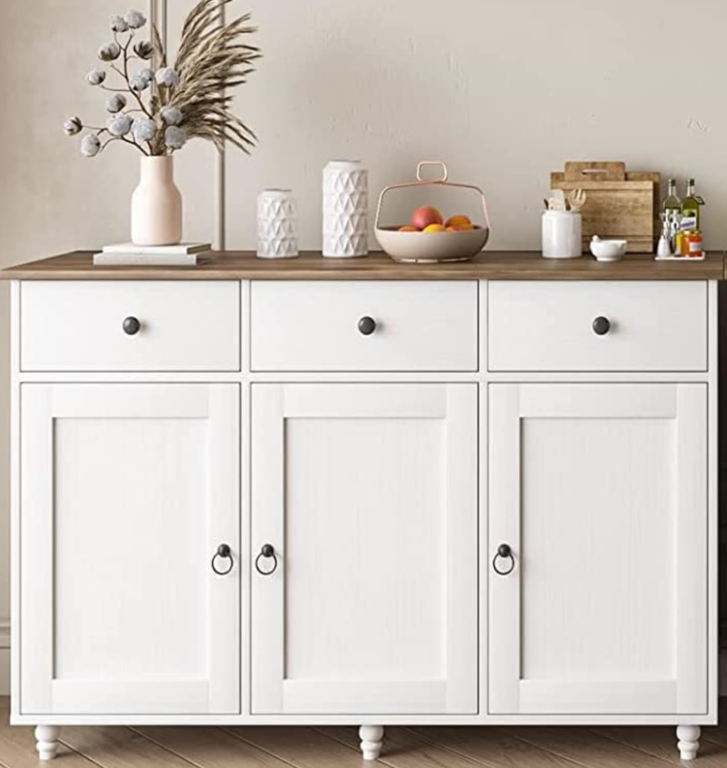 Armario de buffet blanco con almacenamiento, gabinete de cocina de 47 pulgadas con puertas de granero, armario de almacenamiento aparador con