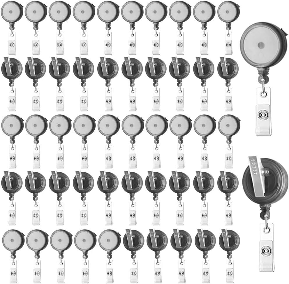 SACRNASI – Paquete de 50 carretes retráctiles para tarjetas de identificación, carretes retráctiles de alta calidad negros transparentes con clip