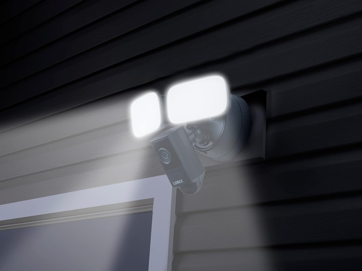 Lorex Cámara de reflector Wi-Fi 2K con LED ajustables, detección de movimiento inteligente, conversación de 2 vías, visión nocturna a color, color