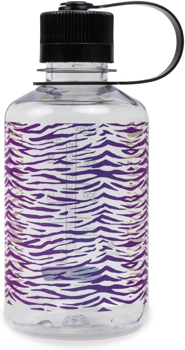 Nalgene Sustain Tritan – Botella de agua sin BPA hecha con material derivado del 50% de residuos plásticos, 16 onzas, boca estrecha