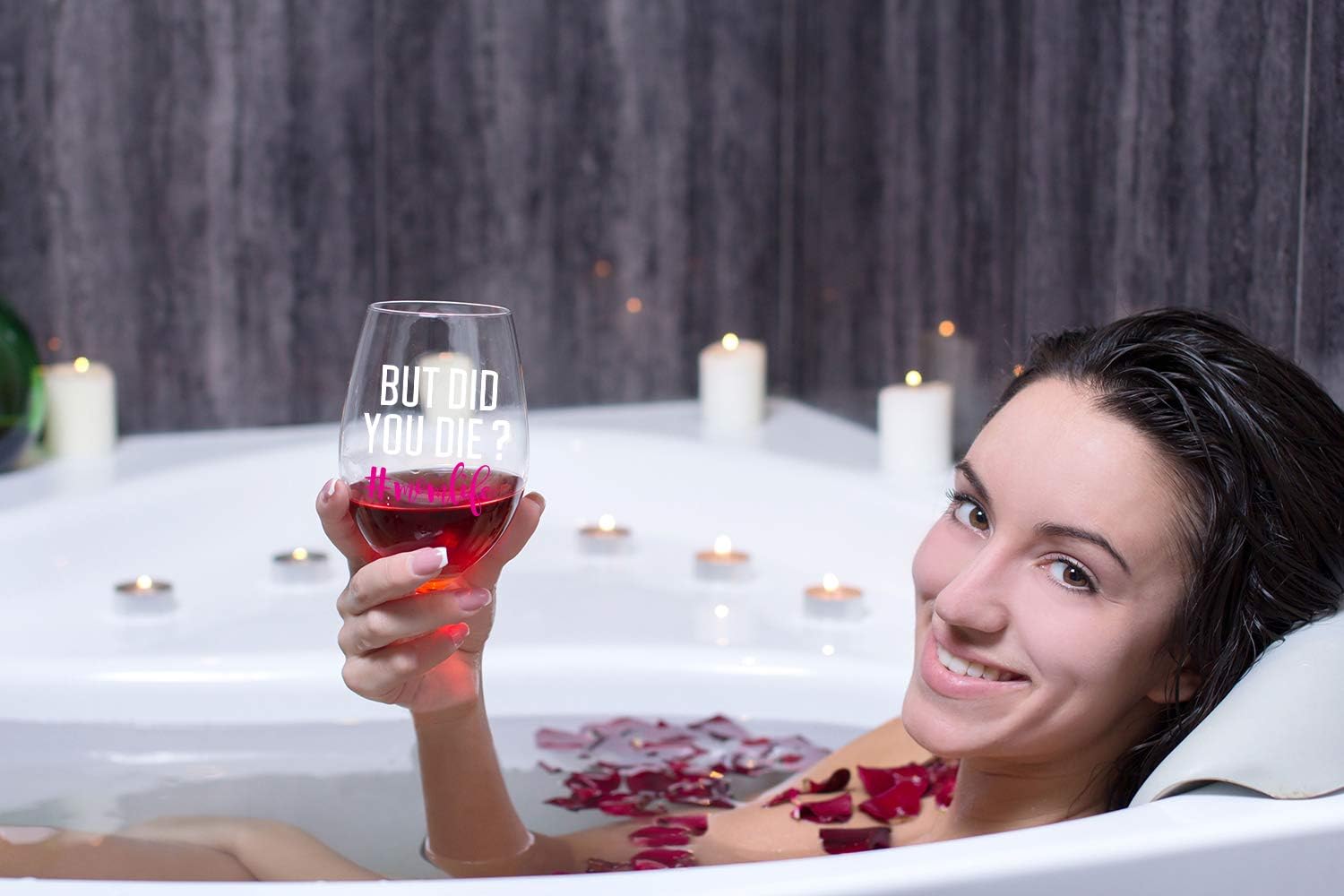 Vaso de vino de cristal sin tallo #Momlife de 15 onzas  Regalos humorísticos para las nuevas mamás, regalo para el primer día de la madre, divertido
