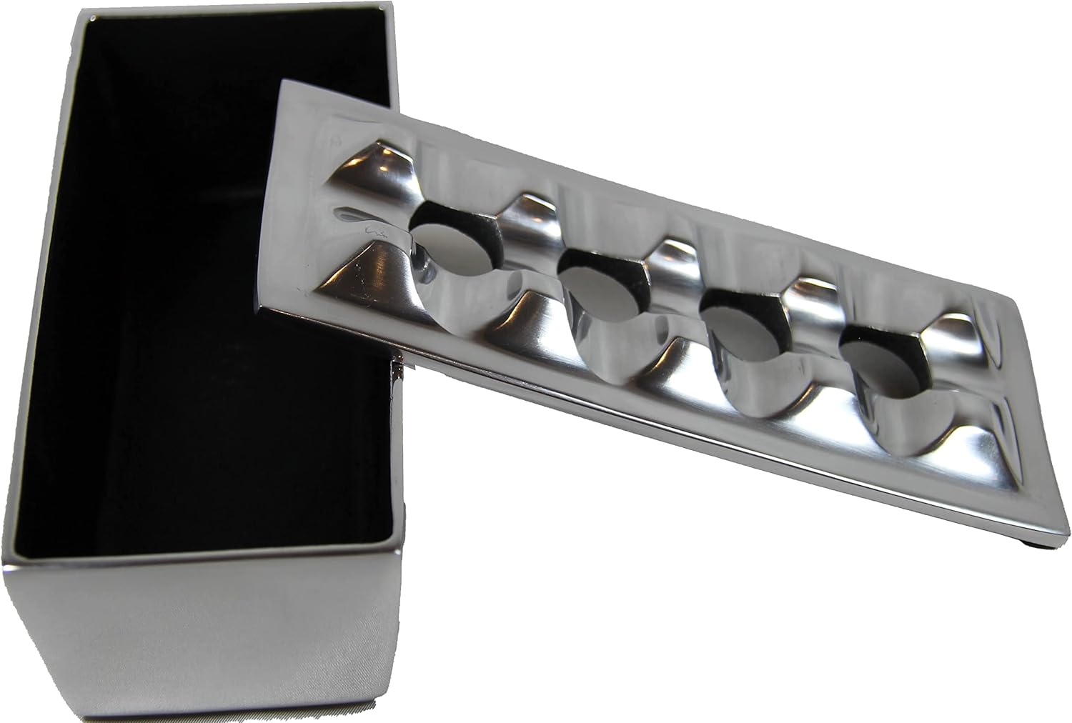 Cenicero de cigarros hecho de metal de aluminio  cenicero resistente al viento para puros a cigarrillos, diseño de 4 agujeros, resistente al viento