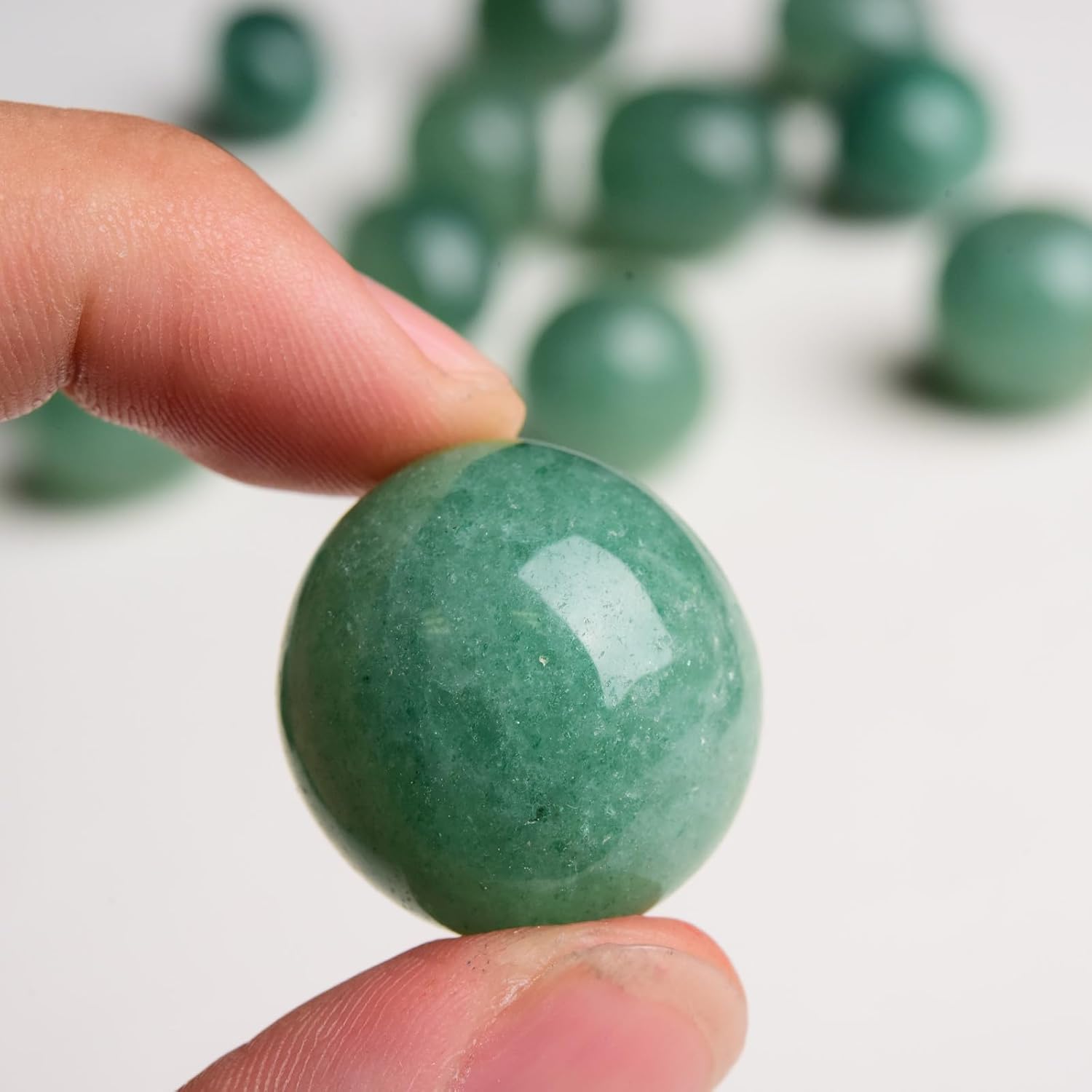 Ainuosen Cristales curativos de fresa verde pulidos naturales de 1 libra, piedras curativas de 0.8 a 1 pulgada, rocas decorativas para plantas,
