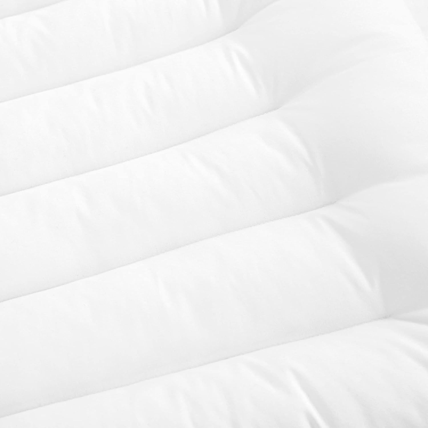 Almohada de cama ultra delgada para dormir, 2.5 pulgadas de altura, funda plana 100% algodón para dormir boca abajo y espalda, almohada suave blanca