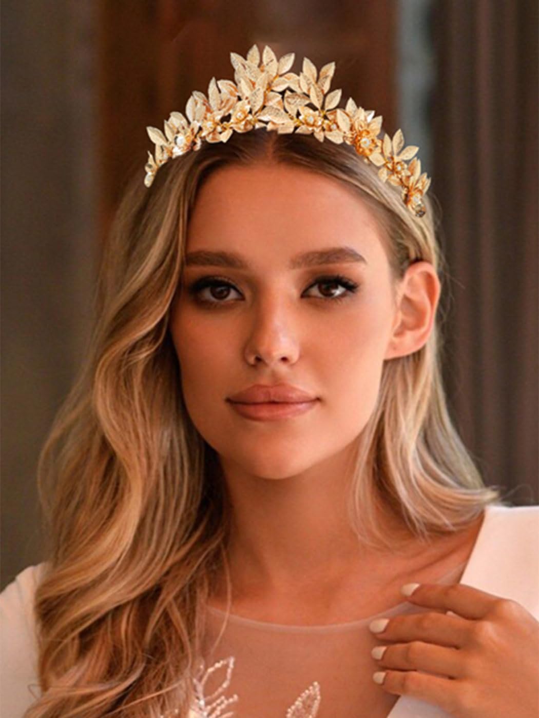 Brishow Diadema de hoja dorada, tocado de diosa geek romana, tocado de laurel de boda, accesorios para el cabello de ramas de olivo para mujeres y