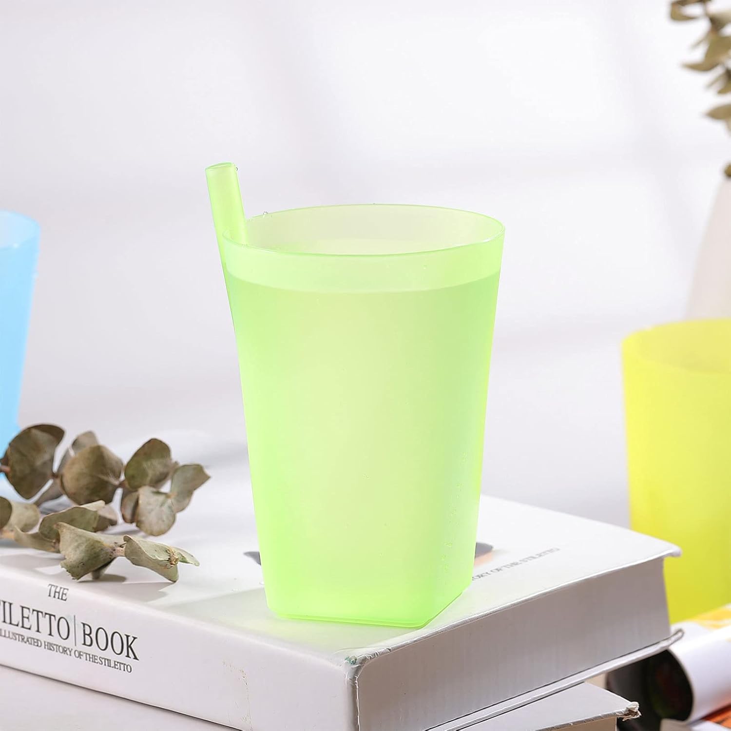 Sippy Cup – 4 vasos para sorber para niños pequeños con popote integrado