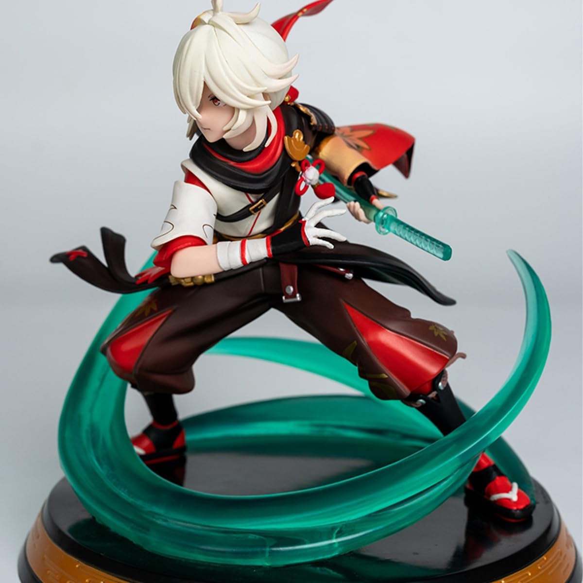 Genshin Impact Kaedehara Kazuha Figura 18 PVC 18CM miHoYo Anime Game Inazuma Personaje Escritorio Adornos Regalo