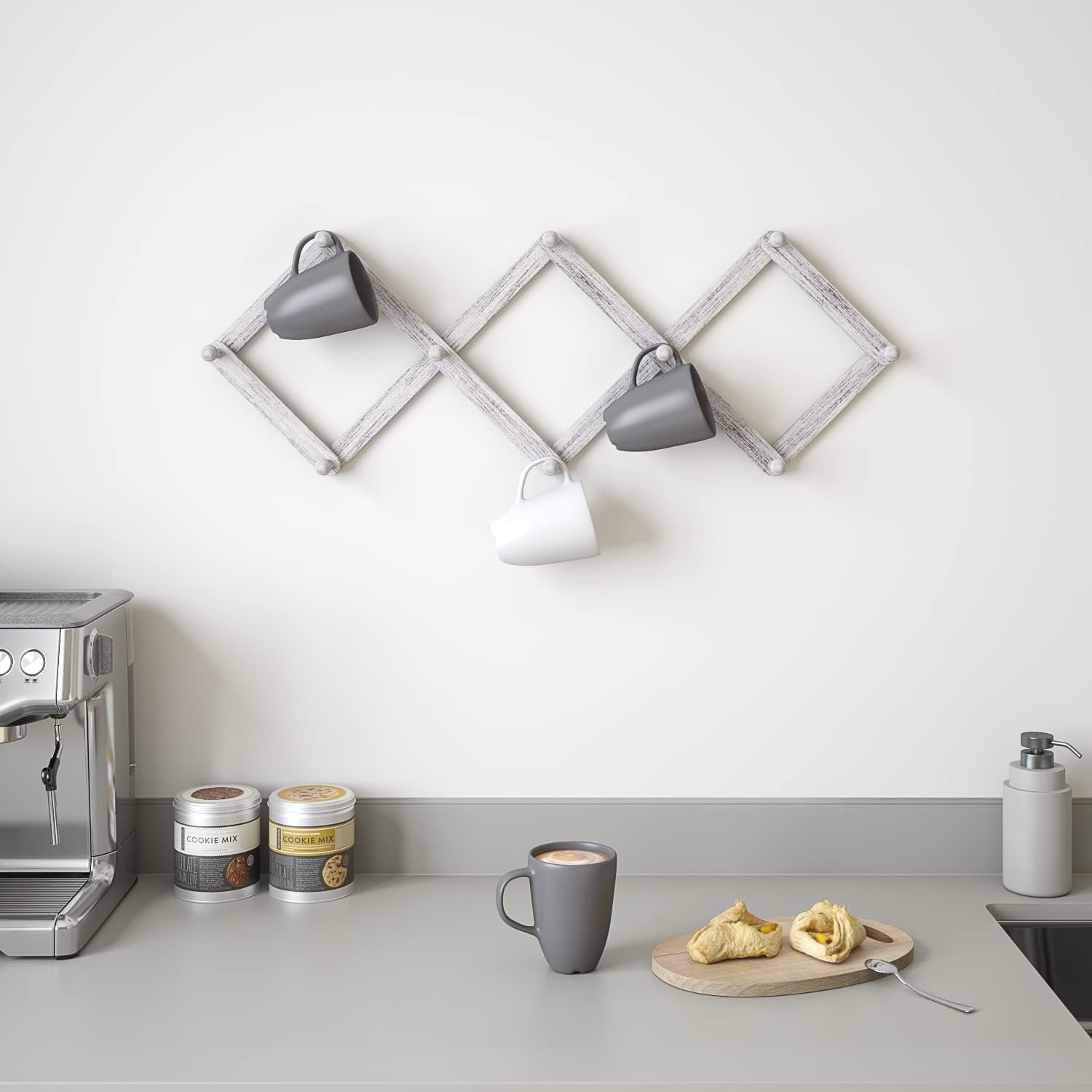 Ballucci Perchero expandible para montaje en pared, estilo acordeón ajustable, 10 clavijas, color blanco cepillado