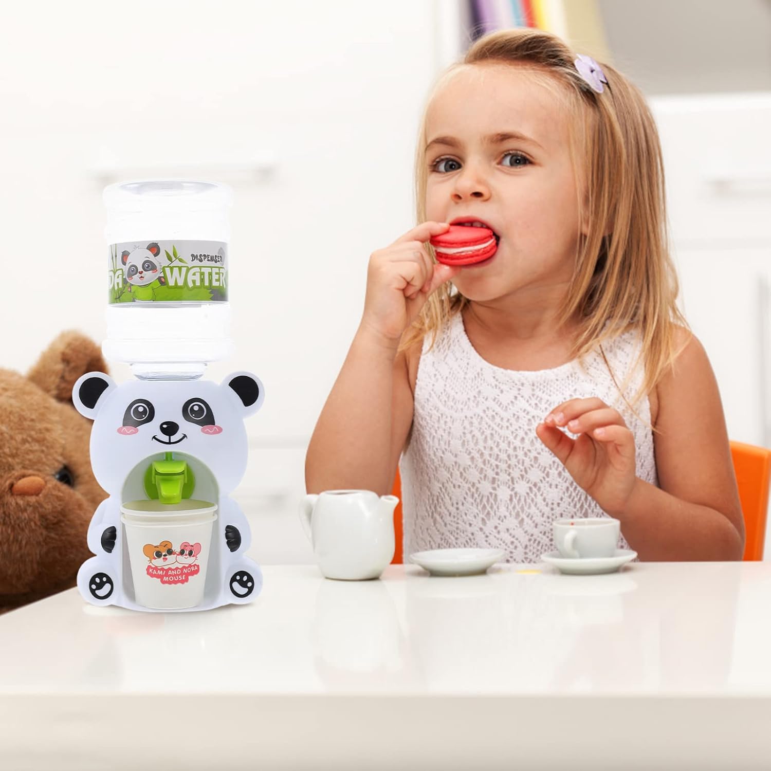 Toddmomy Dispensador de agua Kawaii dispensador de agua de juguete mini dispensador de agua eléctrico para niñas y niños pequeños accesorios (Panda