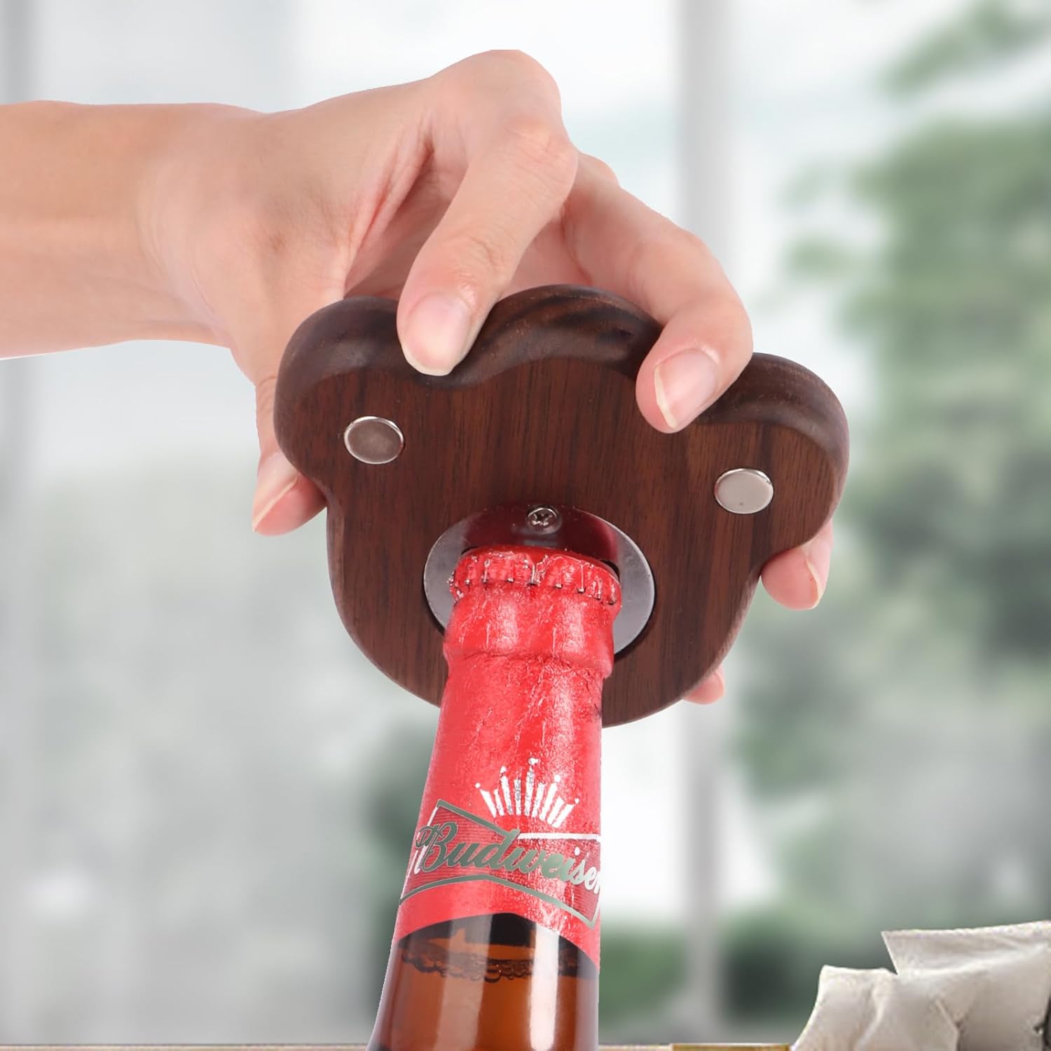 Abrebotellas de madera para cerveza, abridor magnético de botellas de madera para chupar en el refrigerador, diseño de pata de gato, lindo