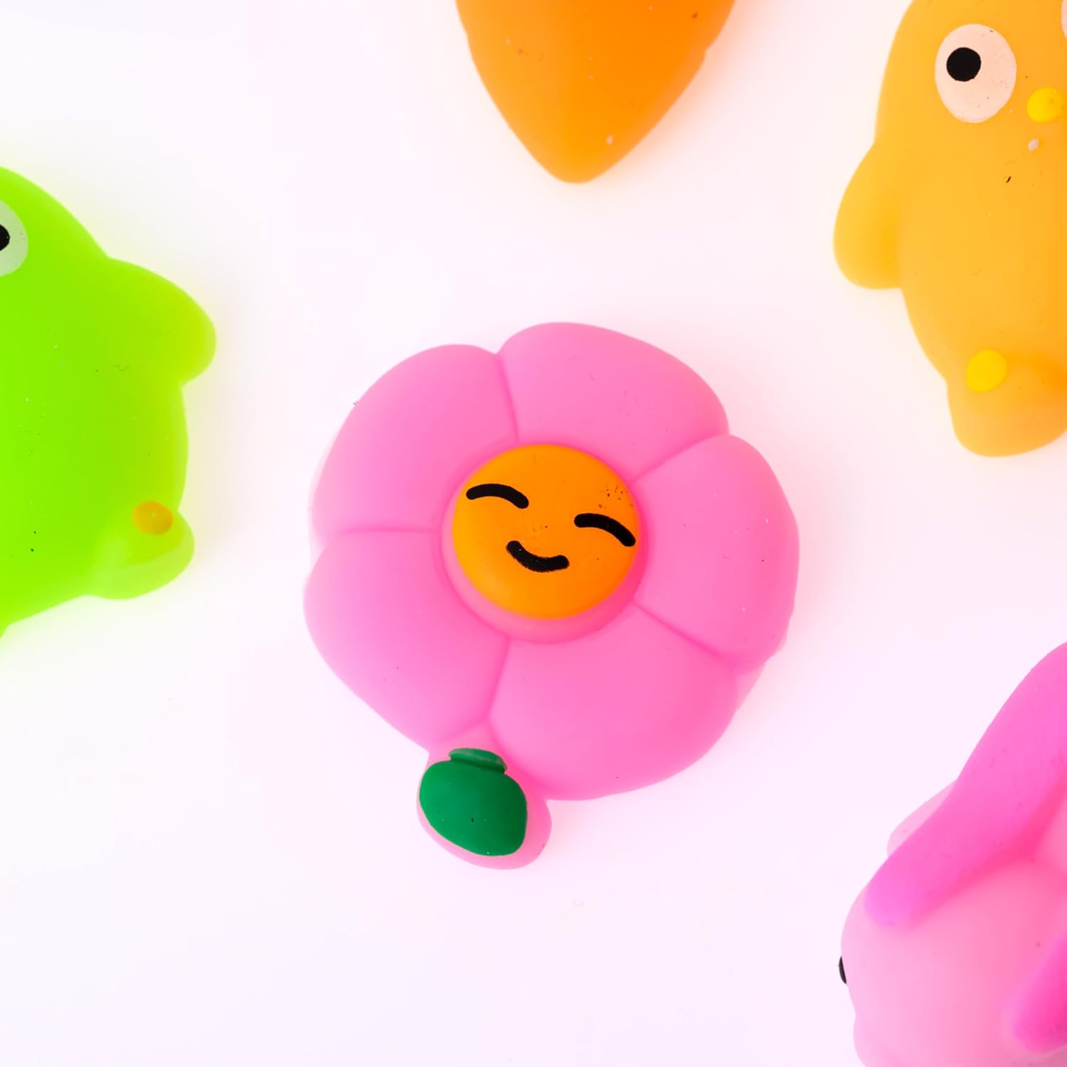 NUTTY TOYS Kawaii Squishies de Pascua  20 rellenos suaves y lindos de huevos esponjosos, la mejor idea de relleno de cesta de Pascua para niños y