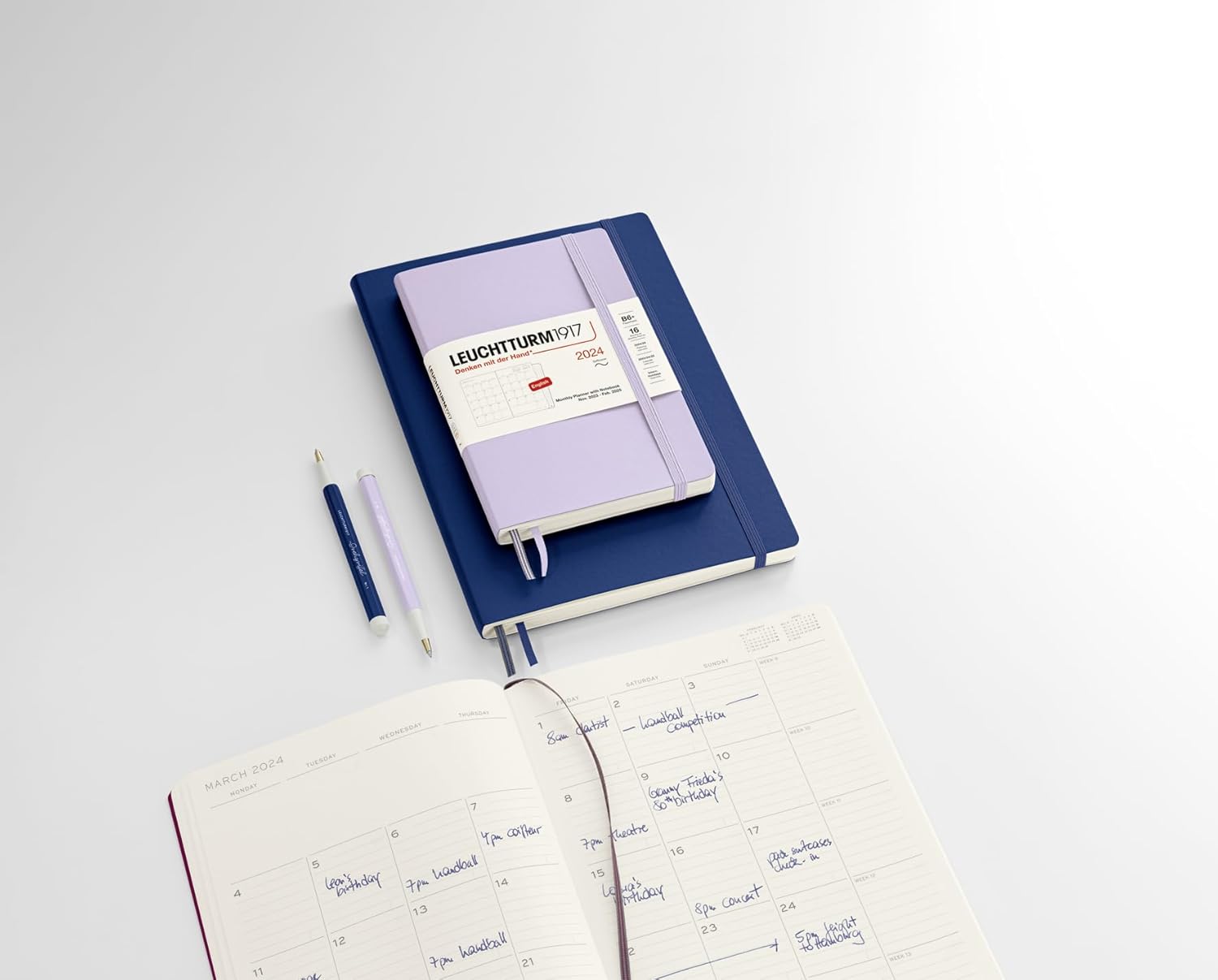 LEUCHTTURM1917 – Agenda mensual y cuaderno 2024 con folleto adicional, composición (B5) tapa blanda, negro (1 de noviembre de 2023 – 28 de febrero