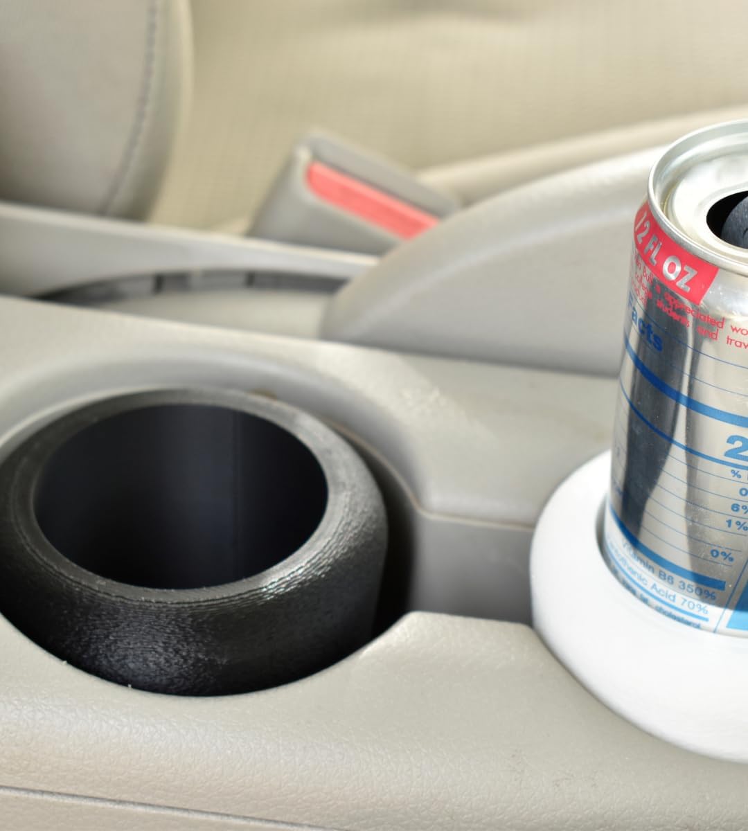 Adaptador delgado de portavasos para autos, caravanas, barcos, carritos de golf, mantén tus latas delgadas, seltzers y bebidas energéticas seguras